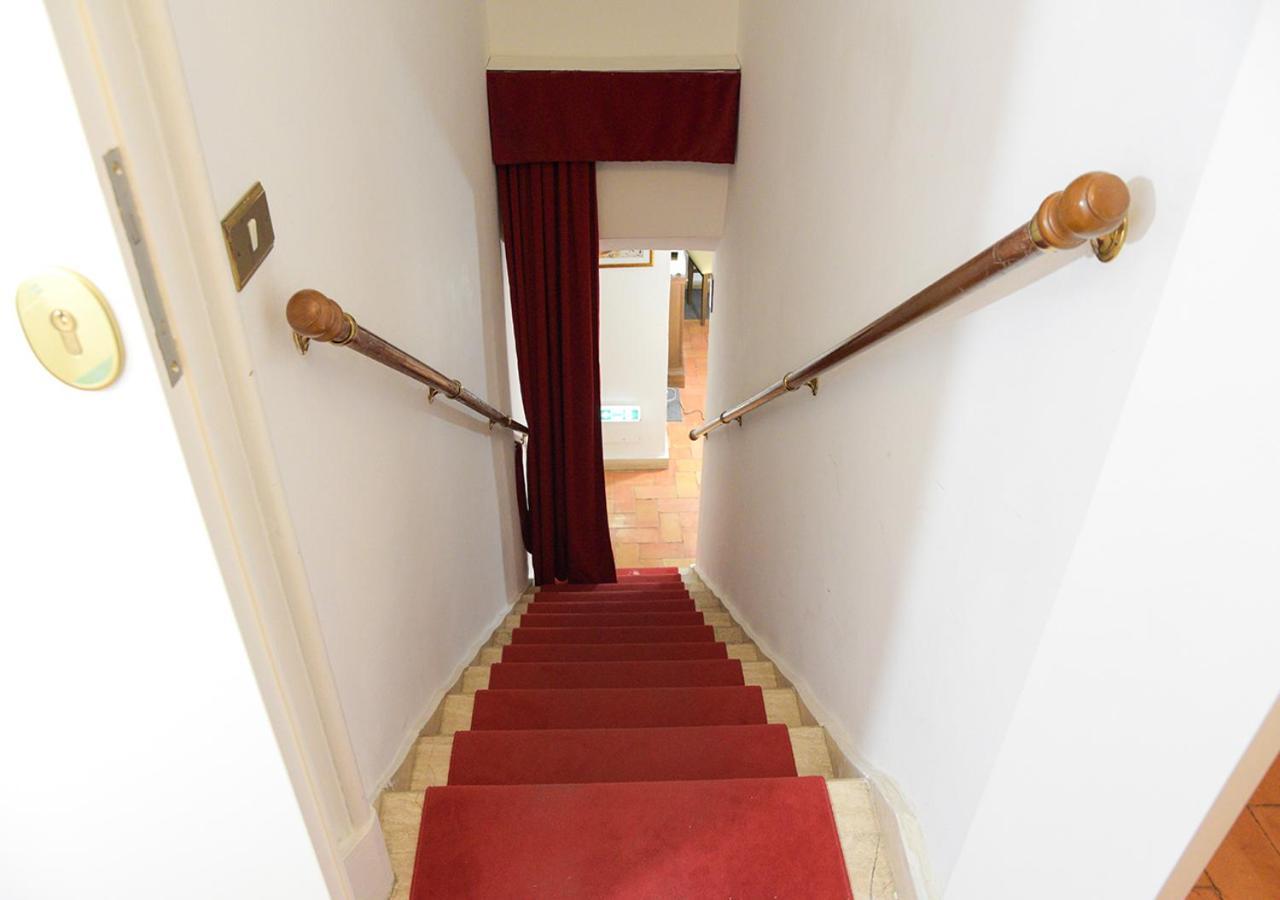 Hotel Farnese 48 à Rome Extérieur photo