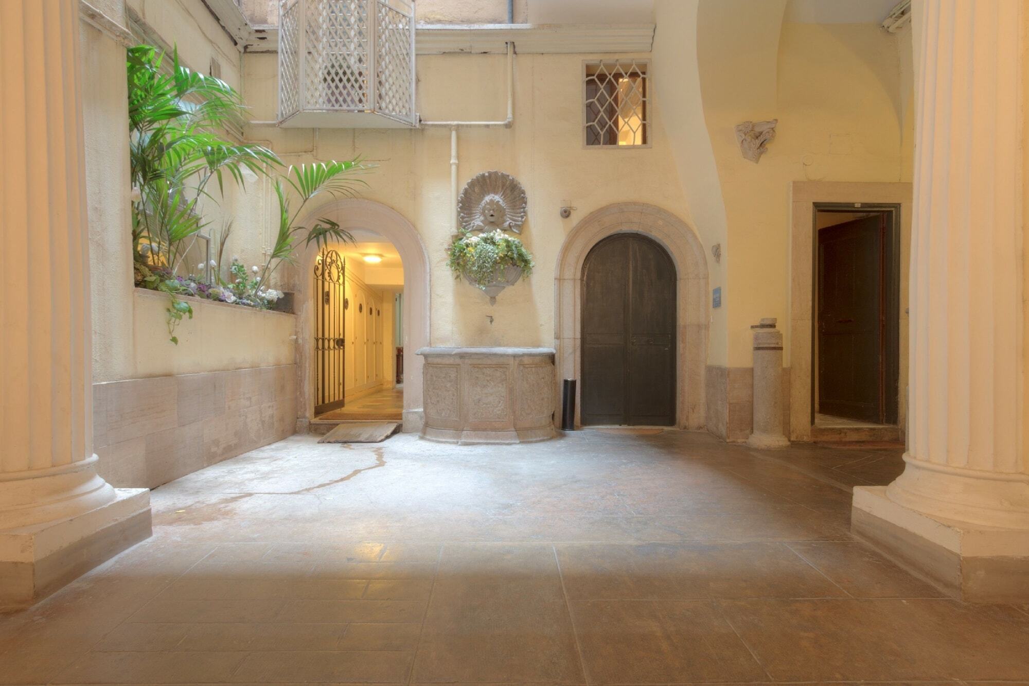 Hotel Farnese 48 à Rome Extérieur photo